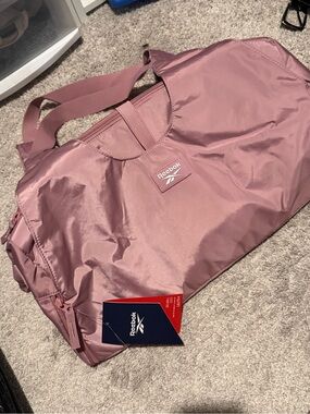 Reebok Pink Travel Duffel Bag NWT